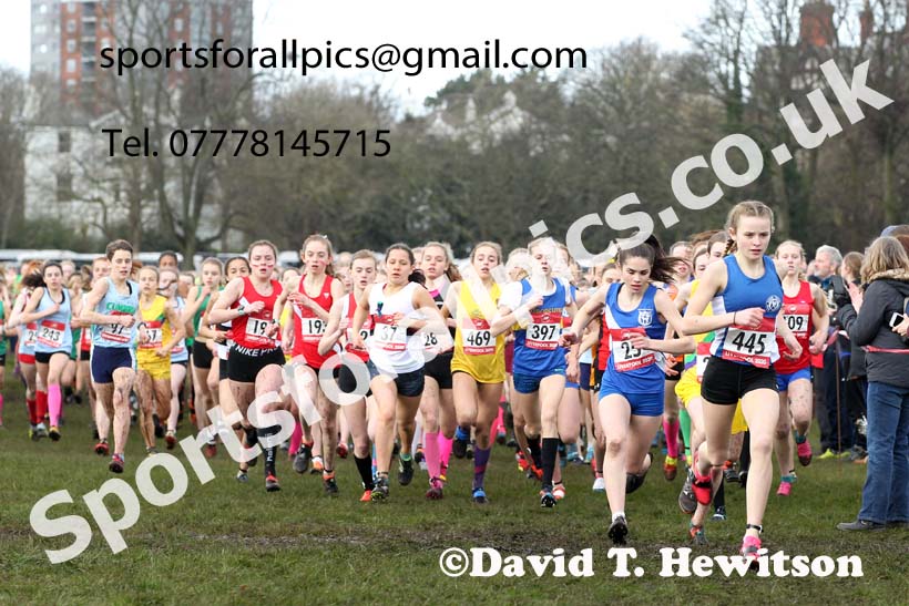 Junior girls, 2020 New Balance English Schools Champs., Sefton Park, Liverpool. Photo: David T. Hewitson/Sports for All Pics